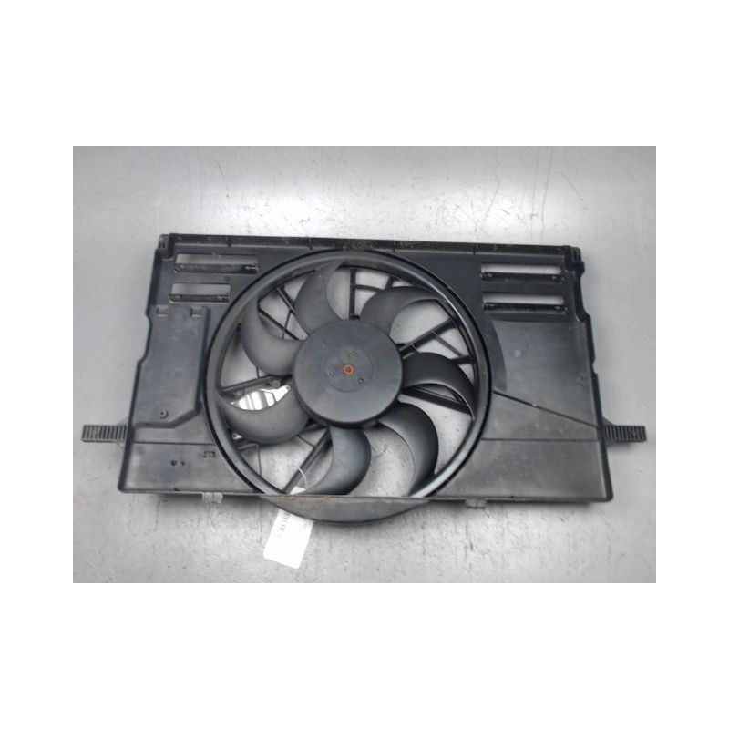 MOTEUR VENTILATEUR RADIATEUR VOLVO V50
