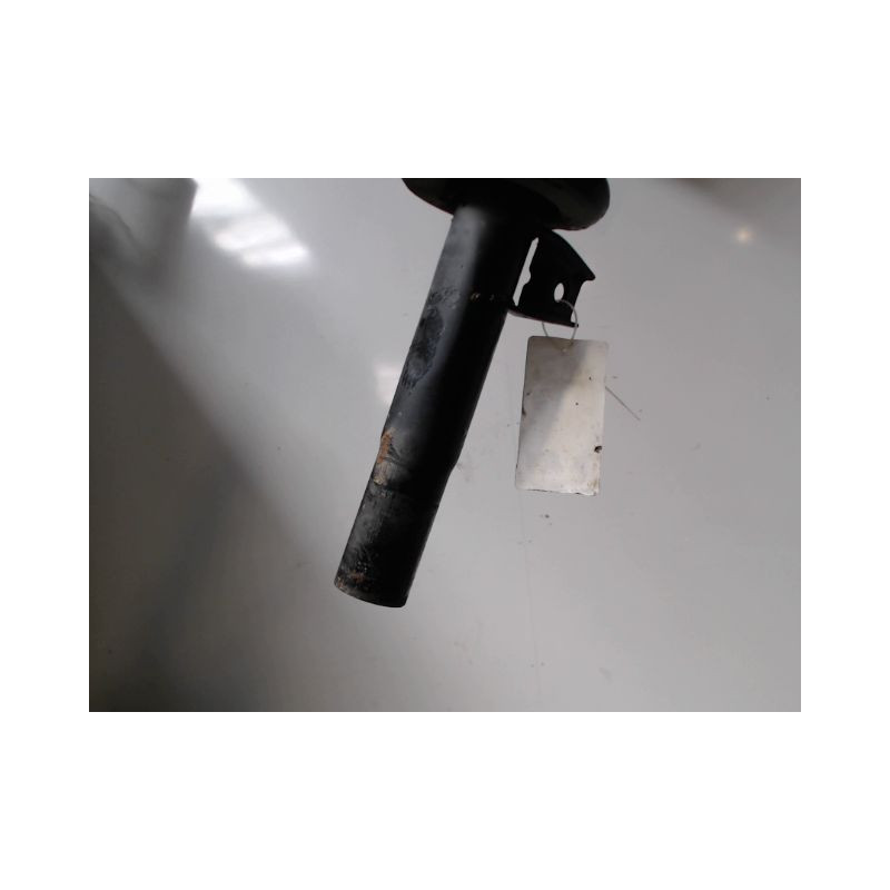 AMORTISSEUR AVANT DROIT AUDI A3 2003-