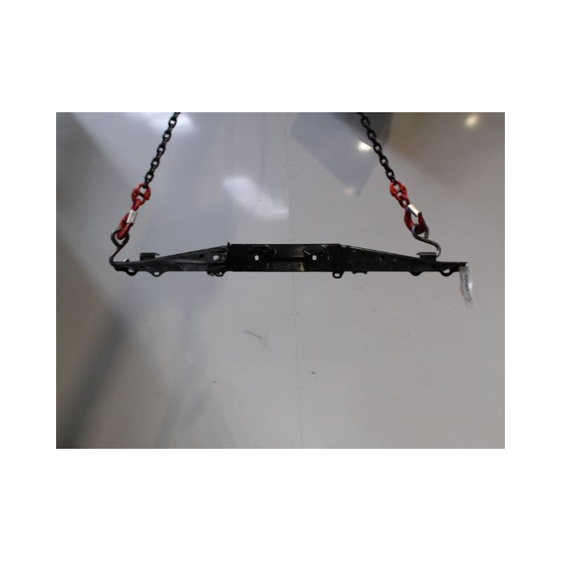 TRAVERSE SUPERIEURE ARMATURE AVANT RENAULT KADJAR