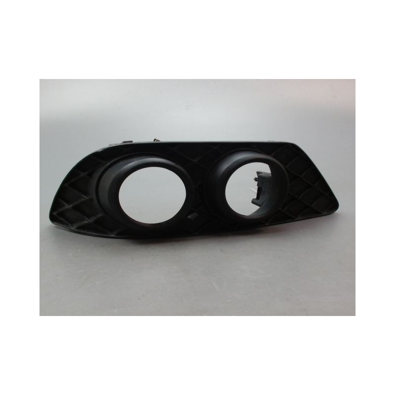 GRILLE VENTILATION PARE-CHOC AVD MERCEDES CLASSE C 2007-