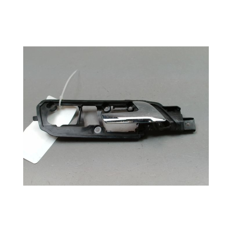POIGNEE INTERIEURE PORTE AVANT DROIT VOLKSWAGEN POLO IV Phase 2 (9N) 2005-2009