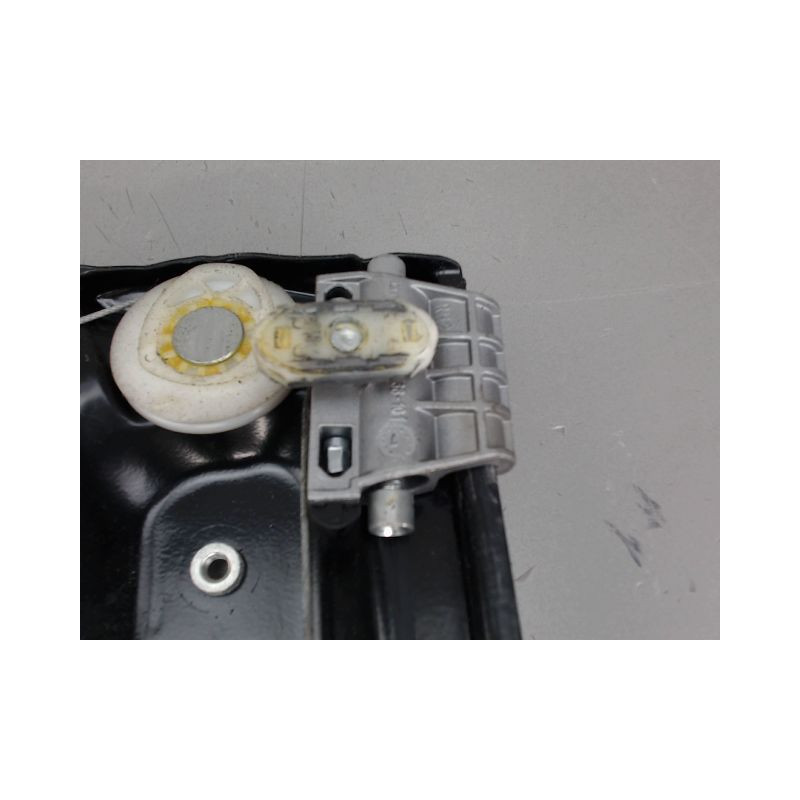MECANISME LEVE-GLACE AVANT DROIT OPEL ASTRA