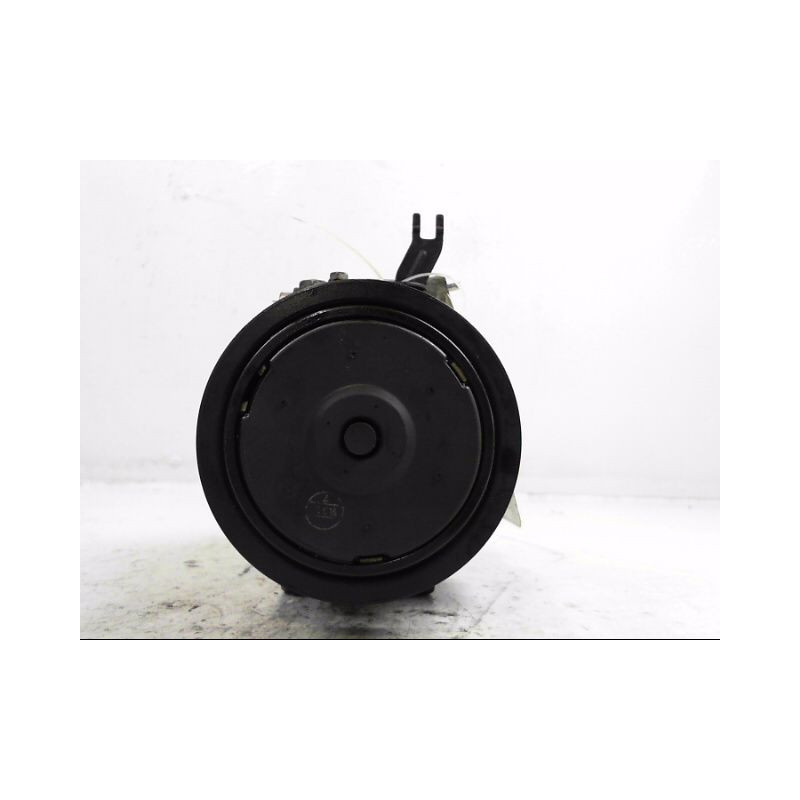 COMPRESSEUR AIR CONDITIONNE VOLKSWAGEN POLO 2005-