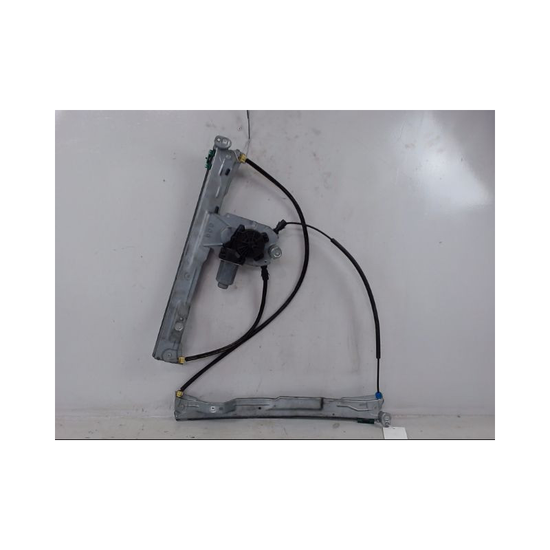 MECANISME+MOTEUR LEVE-GLACE AVANT DROIT RENAULT CLIO III CAMPUS 09-