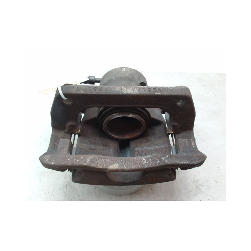 ETRIER DE FREIN AVANT GAUCHE KIA VENGA 09-