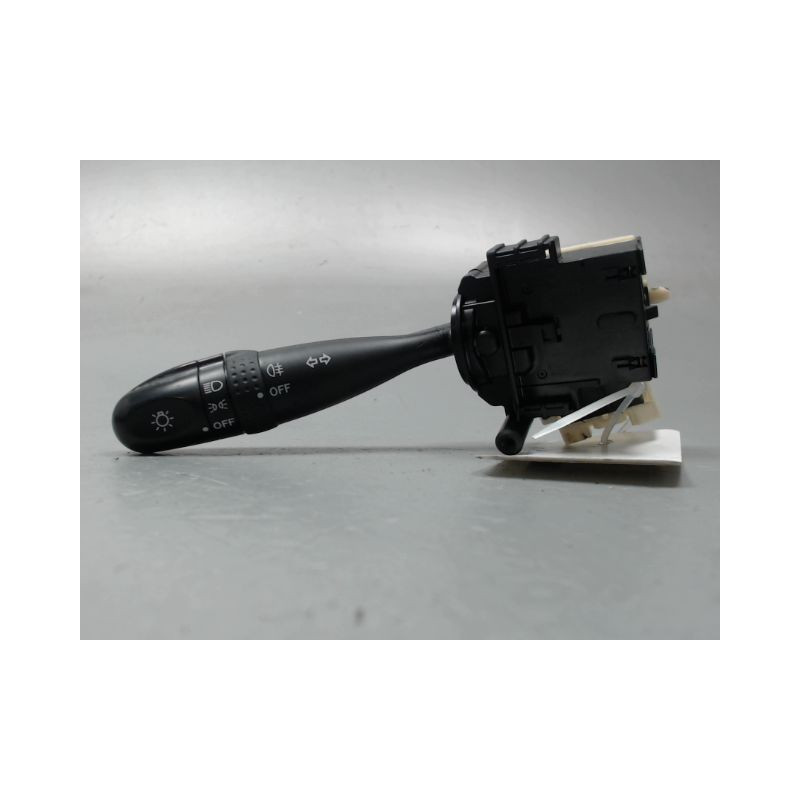 COMMANDE CLIGNOTANT SUZUKI SWIFT -03/05