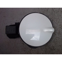 VOLET DE TRAPPE CARBURANT