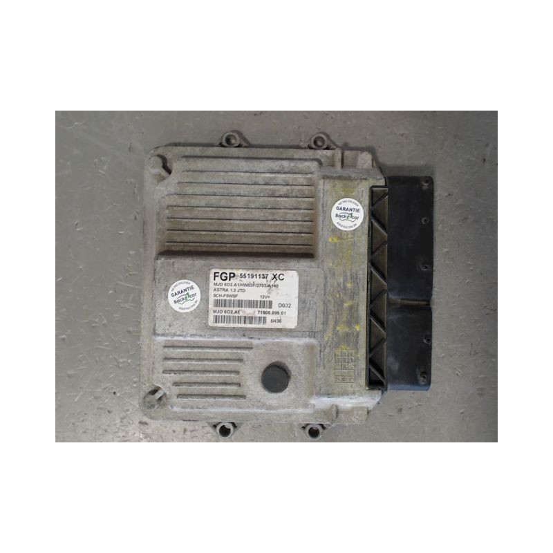 CALCULATEUR MOTEUR OPEL ASTRA