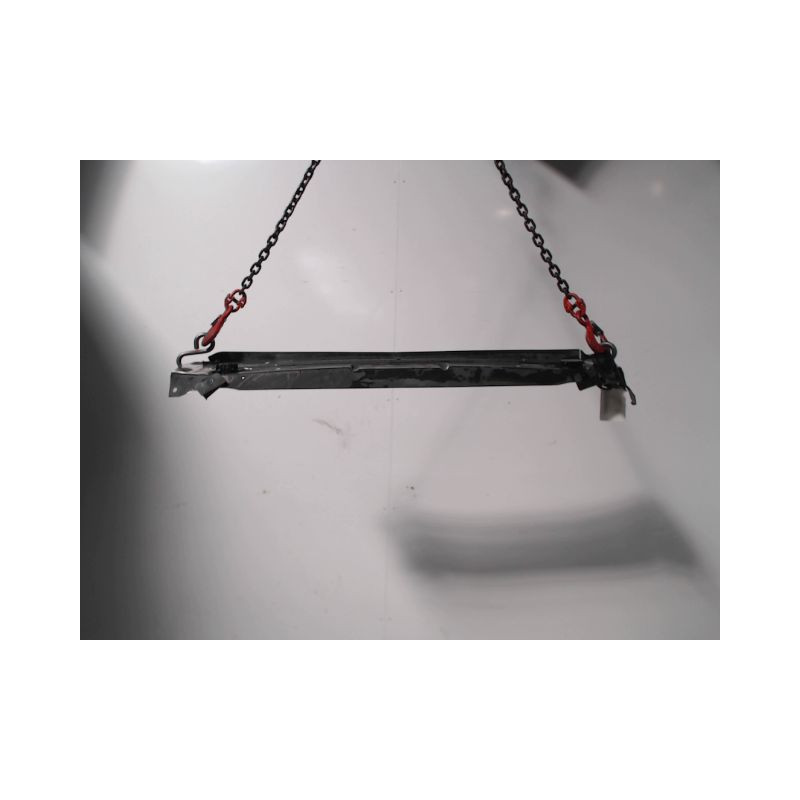 TRAVERSE SUPERIEURE ARMATURE AVANT MERCEDES CLASSE ML