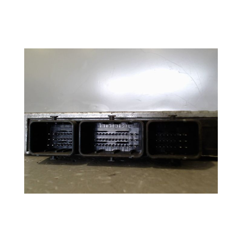 CALCULATEUR MOTEUR PEUGEOT 206 SW 2002-2006