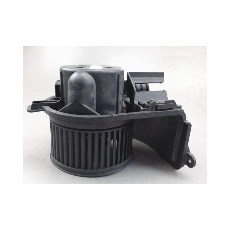 MOTEUR VENTILATEUR CHAUFFAGE RENAULT CLIO