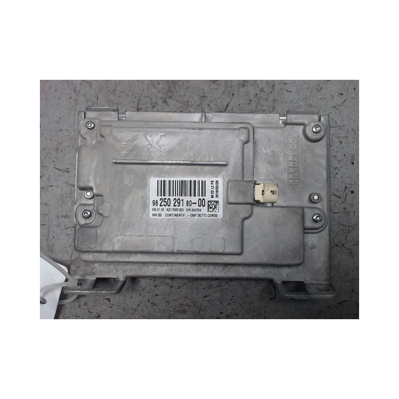 ECRAN GPS PEUGEOT 2008