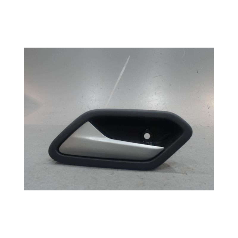 POIGNEE INTERIEURE PORTE AVANT GAUCHE DACIA SANDERO
