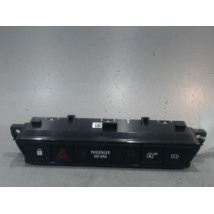BOUTON DE WARNING DACIA SANDERO