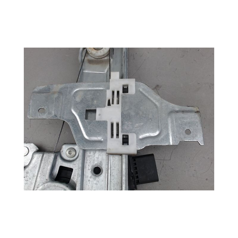 MECANISME LEVE-GLACE AVANT DROIT CITROEN C3