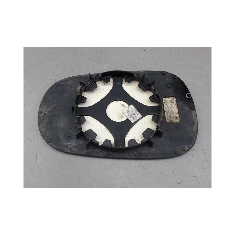 GLACE RETROVISEUR EXT D RENAULT CLIO