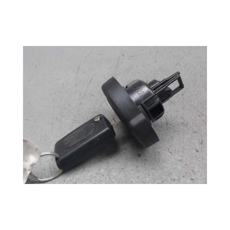 BOUCHON RESERVOIR A CARBURANT CITROEN C4 04-08
