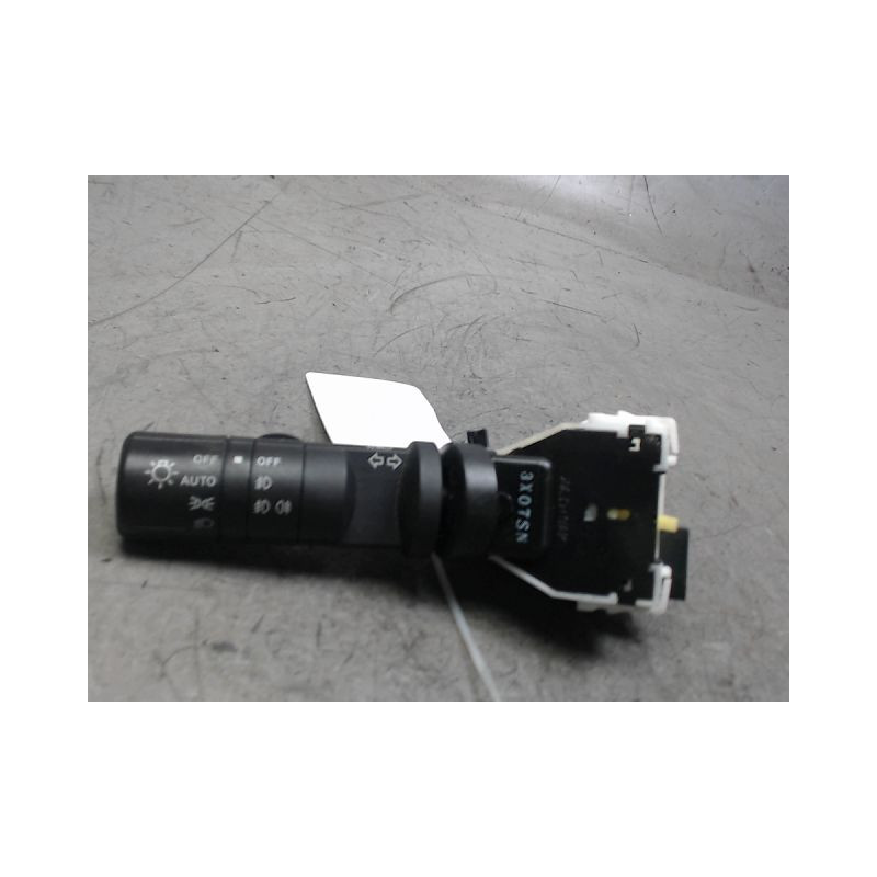 COMMANDE CLIGNOTANT NISSAN QASHQAI
