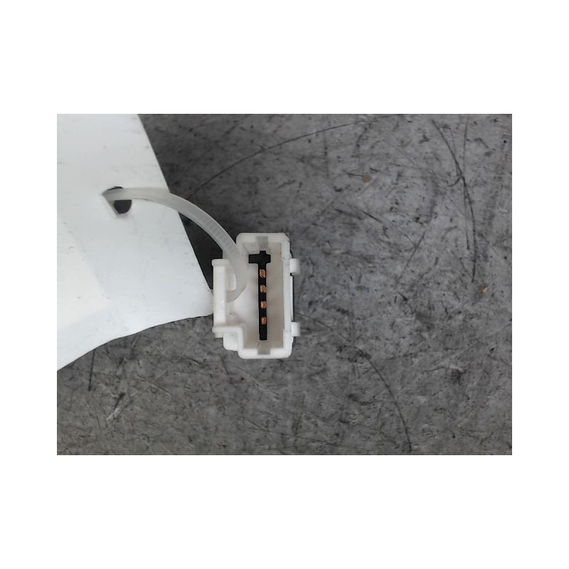 BOUTON DE WARNING NISSAN QASHQAI