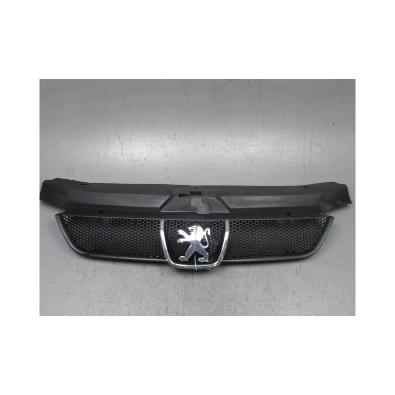 CALANDRE PEUGEOT 406 99-04