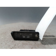 ECLAIREUR PLAQUE DE POLICE DROIT VOLKSWAGEN POLO 2009-