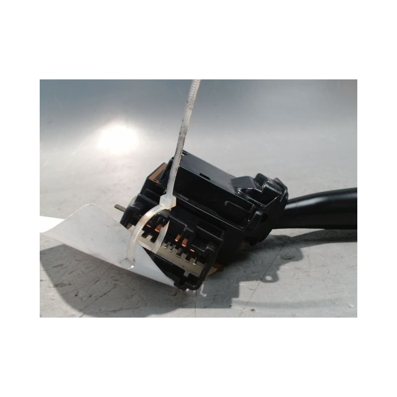 COMMANDE ESSUIE GLACE TOYOTA HILUX SIMPLE CABINE