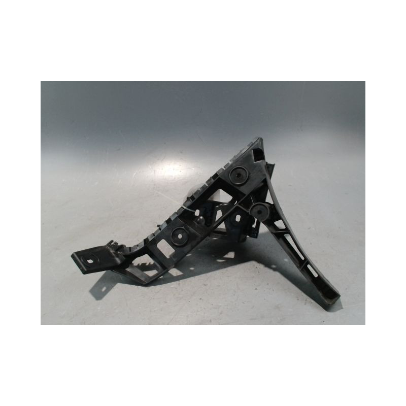 SUPPORT PARE-CHOC ARG VOLKSWAGEN TOURAN 09-