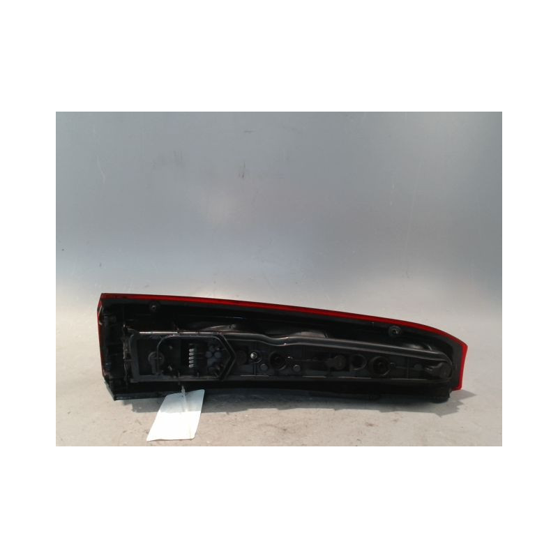 FEU ARRIERE DROIT OPEL MERIVA 2003-2005