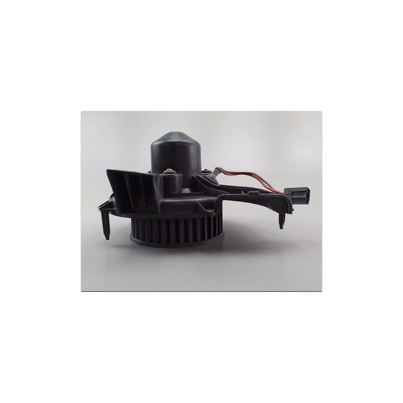 MOTEUR VENTILATEUR CHAUFFAGE OPEL COMBO TOUR