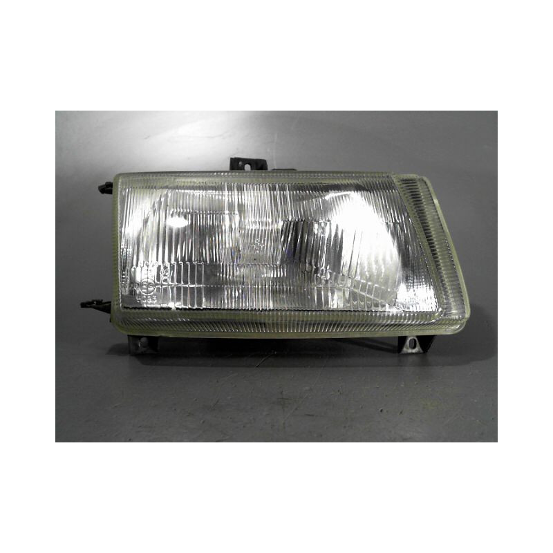 PHARE DROIT VOLKSWAGEN POLO