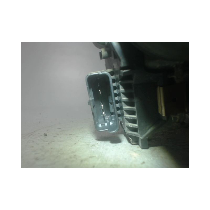 MOTEUR ESSUIE-GLACE AVD PEUGEOT 407