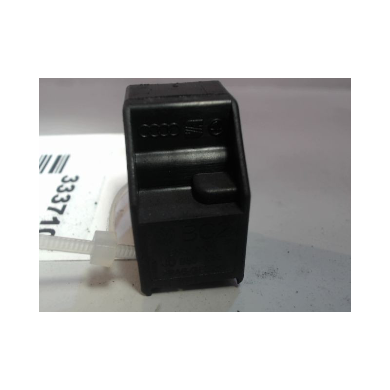 COMMANDE LEVE-GLACE PORTE ARD VOLKSWAGEN PASSAT BREAK 97-2000