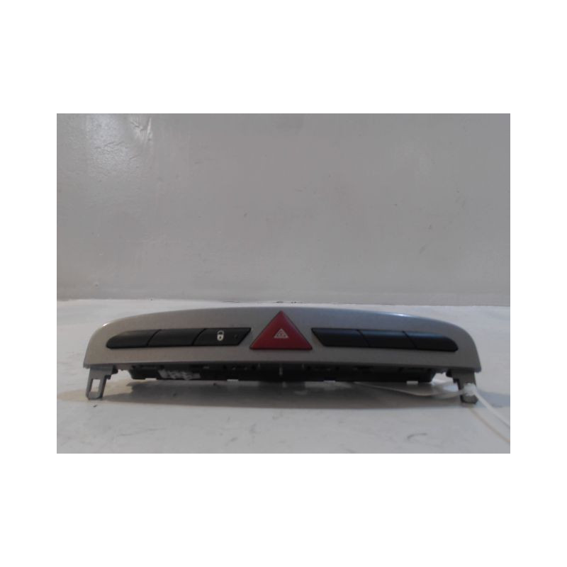BOUTON DE WARNING PEUGEOT 308 2007-