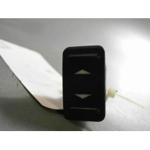 COMMANDE LEVE-GLACE PORTE AVD FORD MONDEO