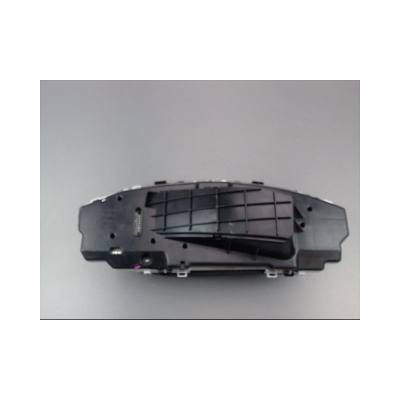 BLOC COMPTEURS TOYOTA YARIS II Phase 2 2009-2011
