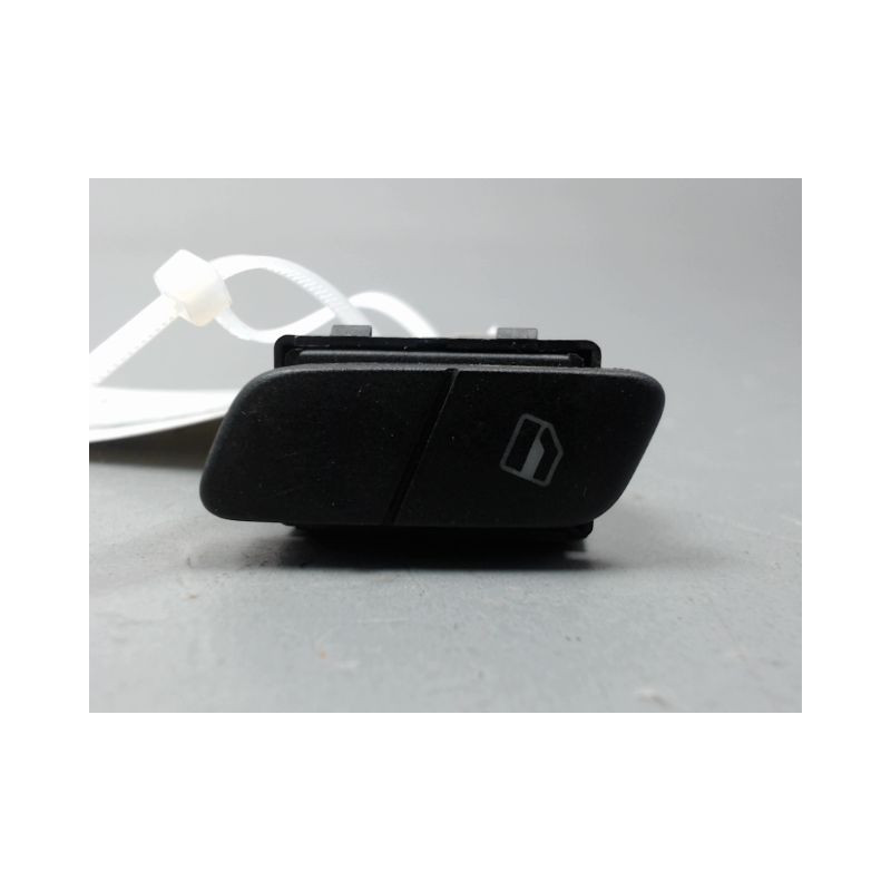 COMMANDE LEVE-GLACE PORTE AVD VOLKSWAGEN POLO 2005-