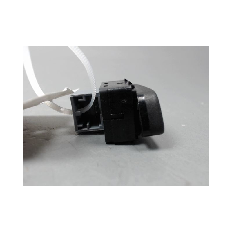 COMMANDE LEVE-GLACE PORTE AVD VOLKSWAGEN POLO 2005-