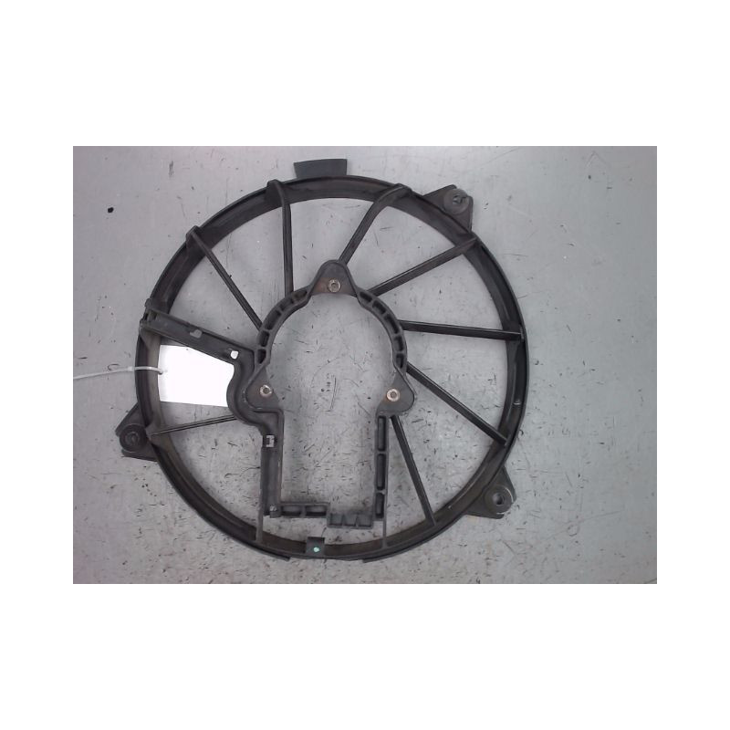 SUPPORT DE VENTILATEUR PEUGEOT 407 COUPE