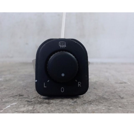 COMMANDE RETROVISSEUR EXT ELECTRIQUE