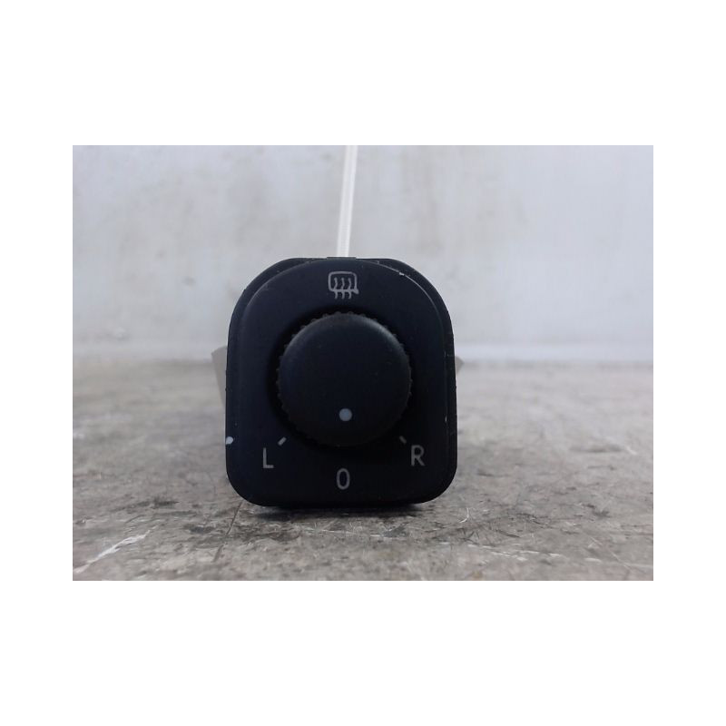 COMMANDE RETROVISSEUR EXTERIEUR ELECTRIQUE VOLKSWAGEN GOLF V PLUS 2005-