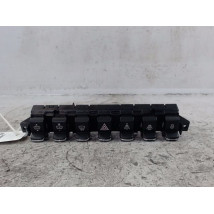 BOUTON DE WARNING PEUGEOT 3008 2009-