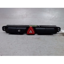 BOUTON DE WARNING KIA CEE-D