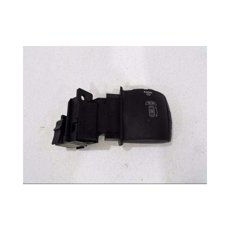 COMMANDE AUTORADIO RENAULT MEGANE