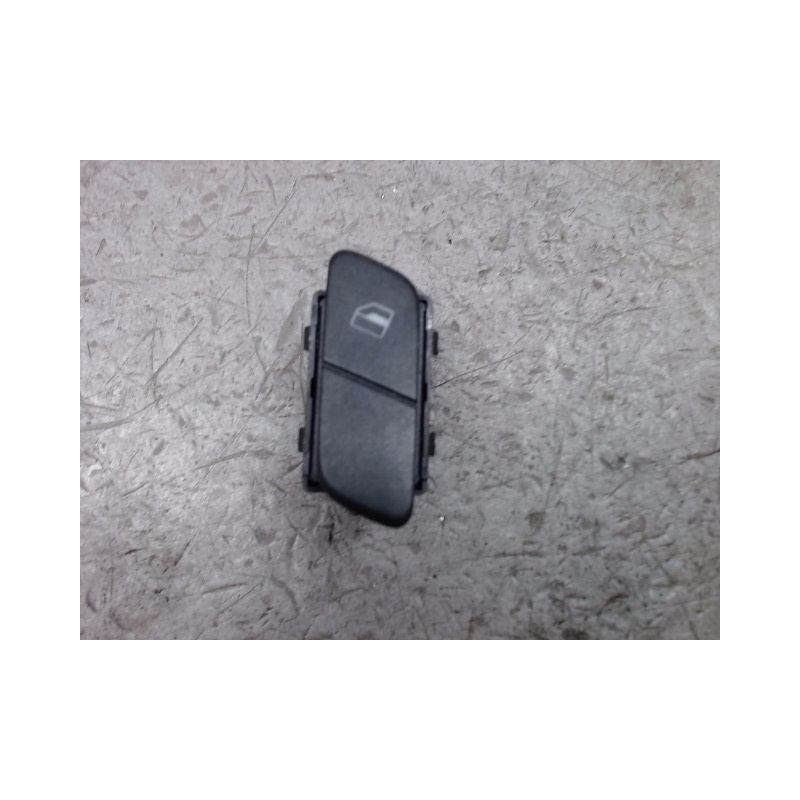 COMMANDE LEVE-GLACE PORTE AVD VOLKSWAGEN POLO 2005-