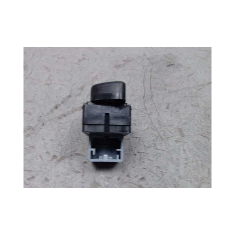 COMMANDE LEVE-GLACE PORTE AVD VOLKSWAGEN POLO 2005-