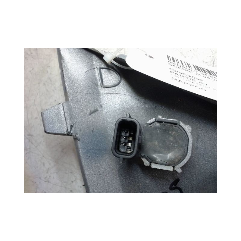 OBTURATEUR PHARE ADDITIONNEL PARE-CHOC AVG RENAULT SCENIC III 2009-