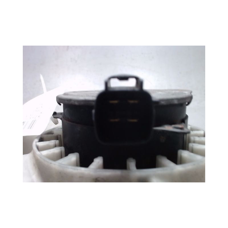 MOTEUR VENTILATEUR RADIATEUR SUZUKI SWIFT -03/05