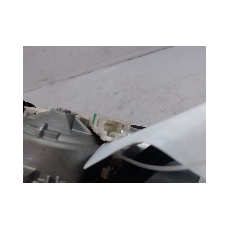 MOTEUR ESSUIE-GLACE ARRIERE DACIA LOGAN MCV 2007-