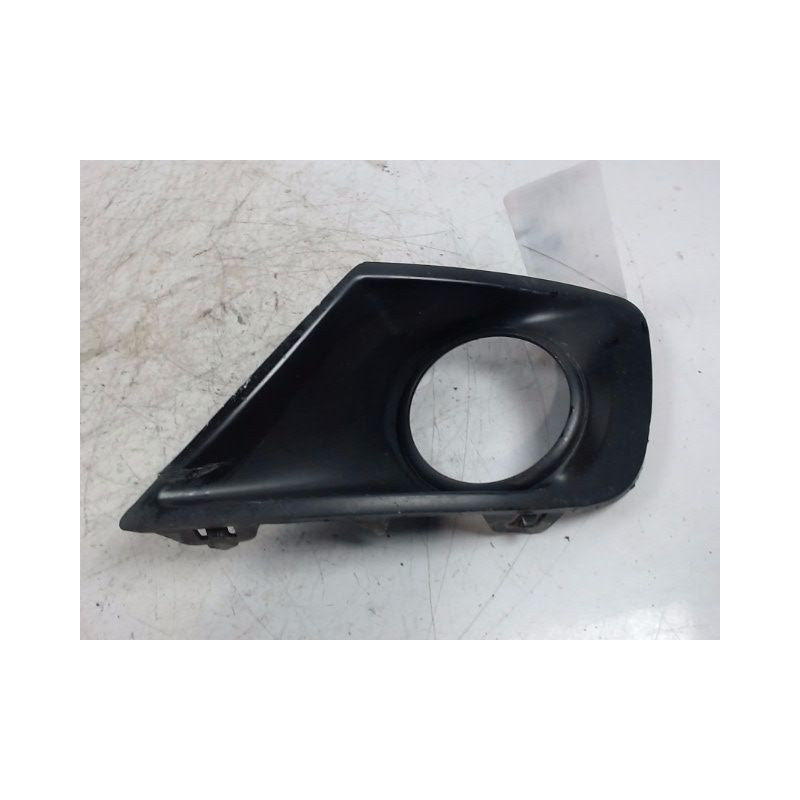 OBTURATEUR PHARE ADDITIONNEL PARE-CHOC AVG PEUGEOT 207 2009-