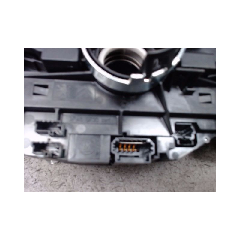 BLOC COMMODOS PEUGEOT 3008 2009-